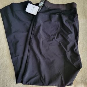 *Scrubs* NWT Cherokee Infinity Scrubs Large Petite